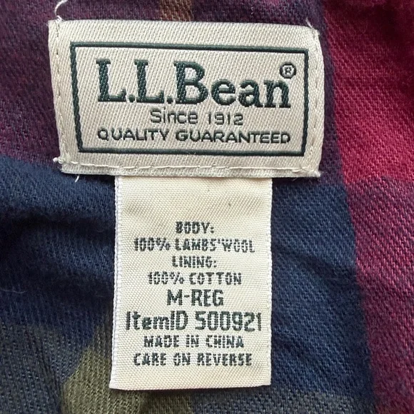 L.L. Bean Classic Ragg Wool Full Zip Sweater in Tan - Picture 5 of 5